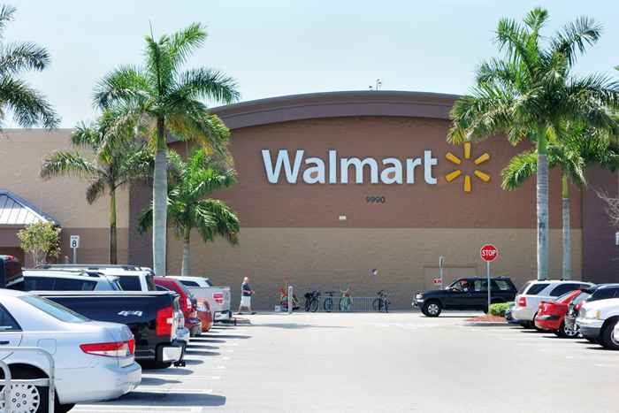 Walmart e CVS non ti permetteranno più di farlo, con effetto immediato