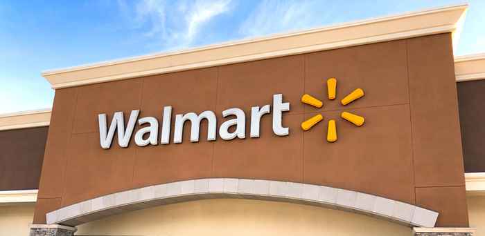 Walmart está bajo fuego por usar esta 1 palabra en productos