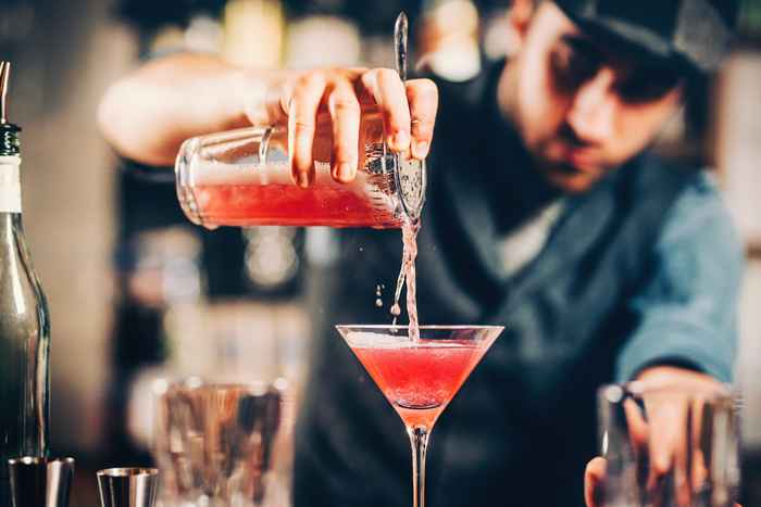 8 cocktails bartendere sier at de aldri ville bestille