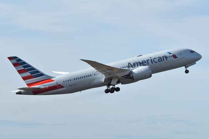 American Airlines sta tagliando le voli da queste 4 principali città, a partire da marzo