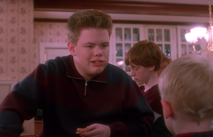 Devin Ratray spilte buzz i Home Alone. Se ham nå på 44.