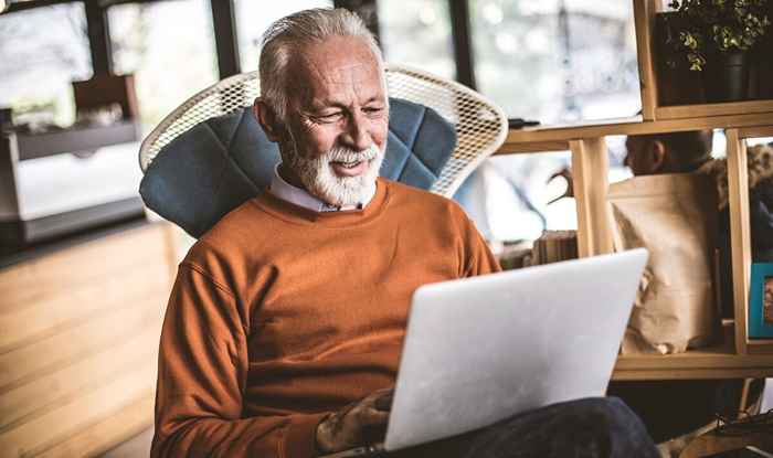 Wenn Sie dies online tun, können Sie Demenz verhindern, heißt es in einer neuen Studie