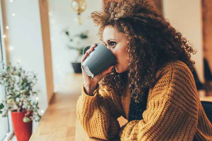 Boire ceci tous les jours réduise votre risque de démence en deux, l'étude dit