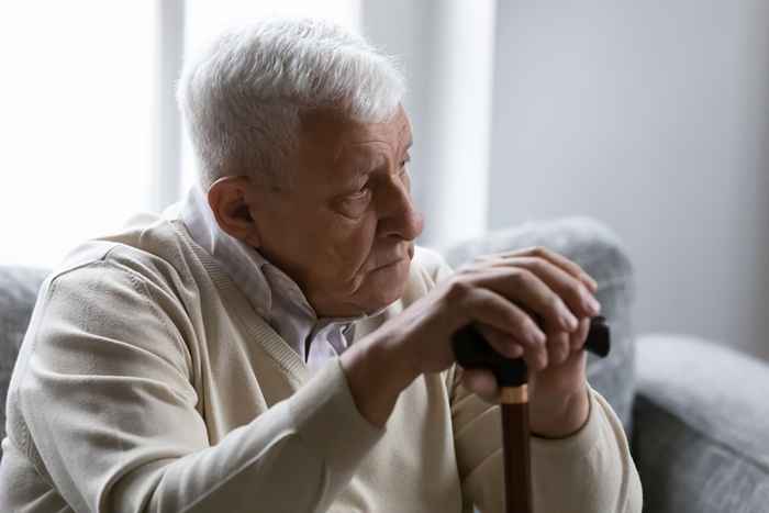 Se l'hai fatto, il rischio del tuo Parkinson aumenta del 90 percento, afferma Study