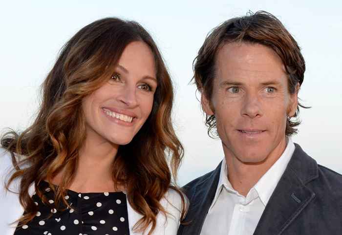 Julia Roberts & Danny Moder Post rares photos de jumeaux le 17e anniversaire