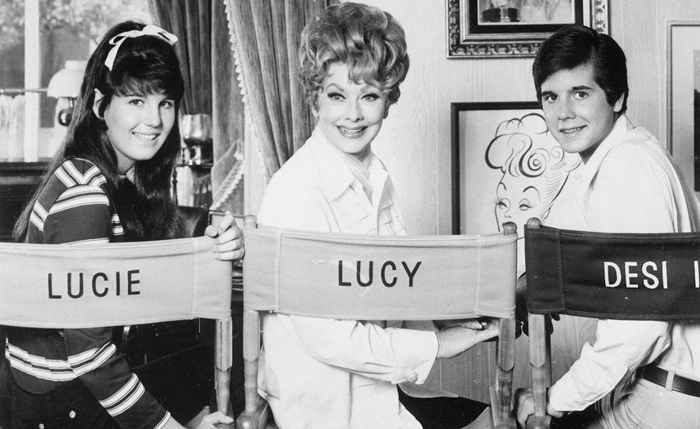 Córka Lucille Ball wystąpiła tutaj, Lucy. Zobacz Lucie Arnaz o 70.