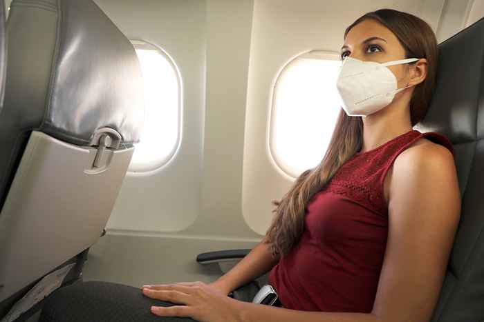 Nunca tome medicamentos em um avião sem fazer isso primeiro, alertam os especialistas