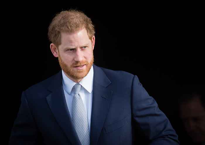 Le prince Harry a montré qu'il avait fini avec les Royals avec ces 4 mots, dit Source