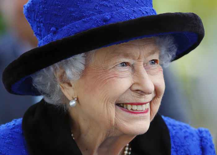 A rainha Elizabeth acabou de recusar este prêmio, encontre um destinatário mais digno