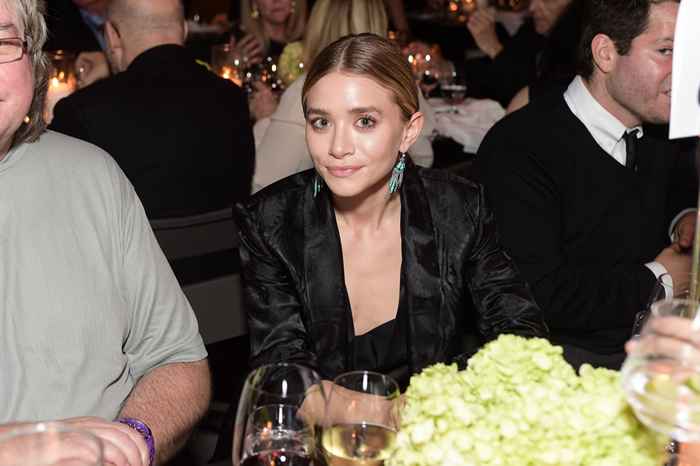 Zobacz Ashley Olsen na jej pierwszym czerwonym dywanie od ponad 2 lat