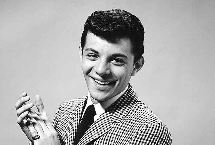 Zobacz byłyby byłego Idola Teen Frankie Avalon teraz o 81