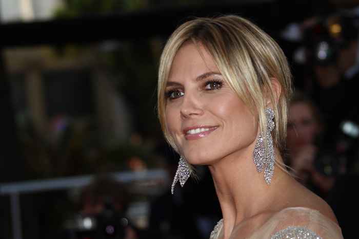 Vedi la figlia di Heidi Klum, Leni, sembra il suo gemello in nuovi selfie