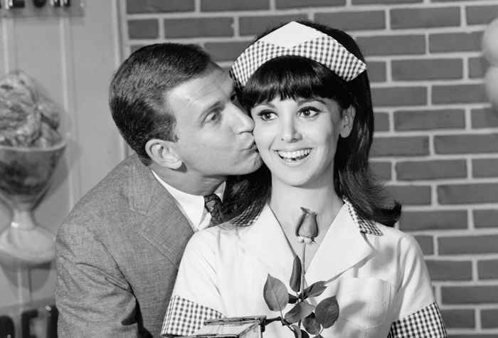 Siehe Marlo Thomas von diesem Mädchen heute um 84