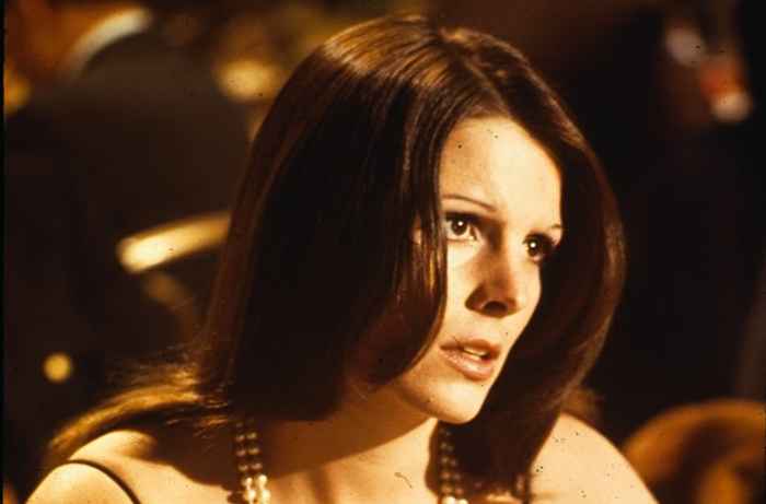 Susan Saint James jugó a Sally en McMillan y esposa. Mira ahora a los 75.