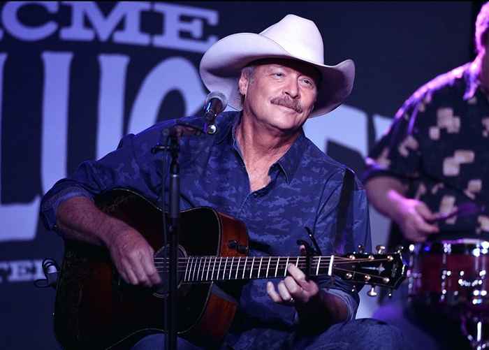 Os primeiros sinais da doença que poderiam acabar com a carreira de Alan Jackson