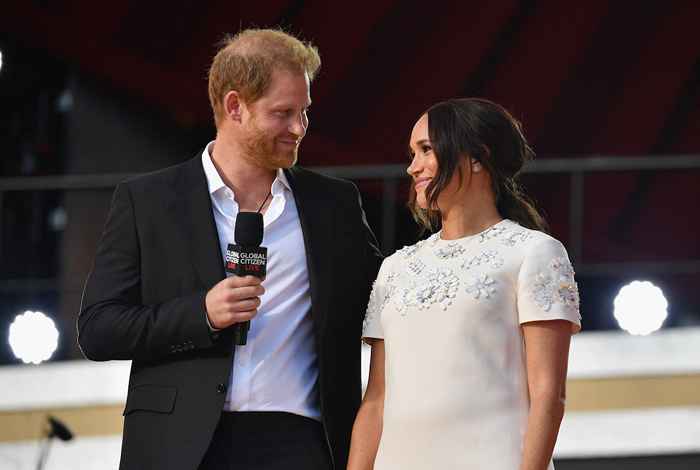 La più grande paura dei Royals dopo il viaggio di New York di Harry & Meghan, dicono fonti