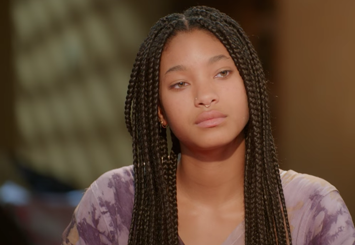 Willow Smith diz que ela não é poliamorosa por sexo, eu tenho o mínimo de sexo