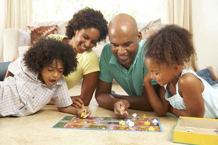 19 jeux familiaux pour quand vous êtes coincé dans la maison