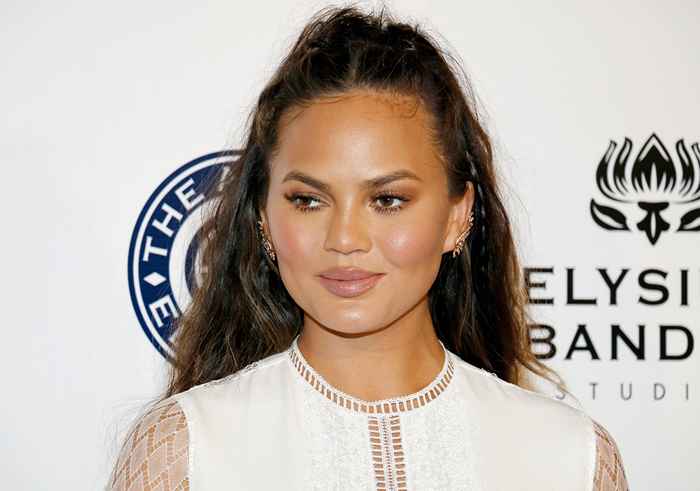 20 must-haves della Chrissy Teigen's Kitchen Collection