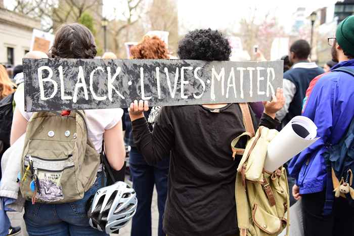 8 Veränderungen, die seit Beginn von Black Lives Matter -Proteste stattgefunden haben