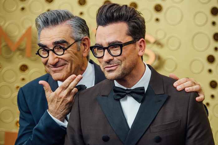 Dan Levy rivela l'unica qualità di Eugene che desidera che ogni padre avesse