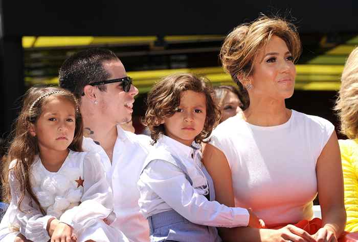 Jennifer Lopez poster inderlig melding til tvillingene sine 13 -årsdag