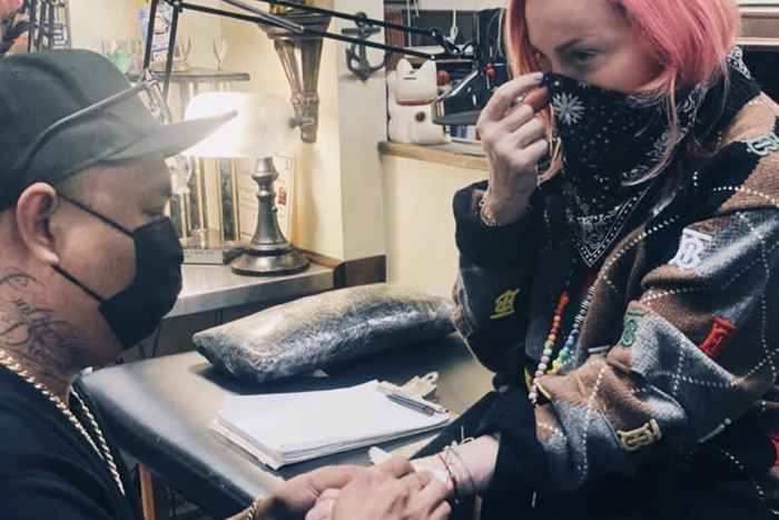 Madonna acaba de hacer su primer tatuaje y es para todos sus hijos