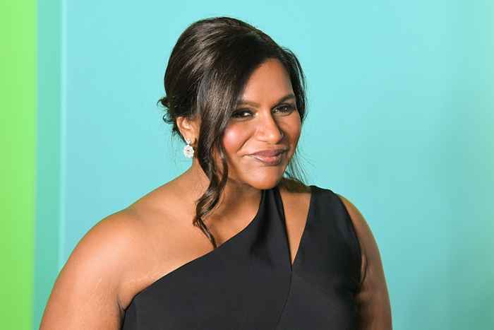 Mindy Kaling acaba de defender los nombres caucásicos de sus hijos en Instagram