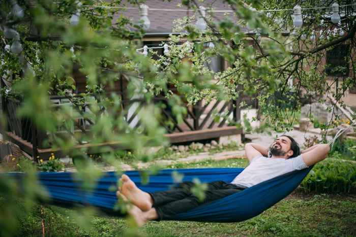 Tragen Sie dies diesen Sommer niemals in Ihrem Garten, warnen Experten