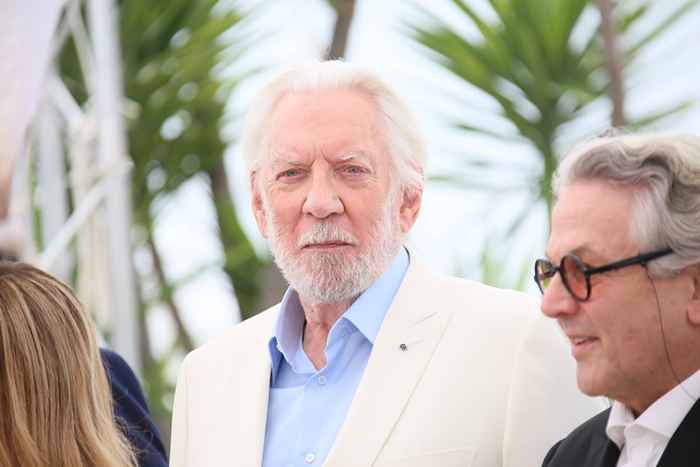 Vedi la nipote di Donald Sutherland, che è una star della TV