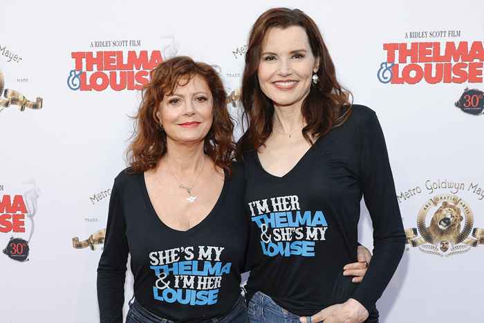 Siehe Geena Davis & Susan Sarandon erstellen ihren Thelma & Louise -Kuss neu