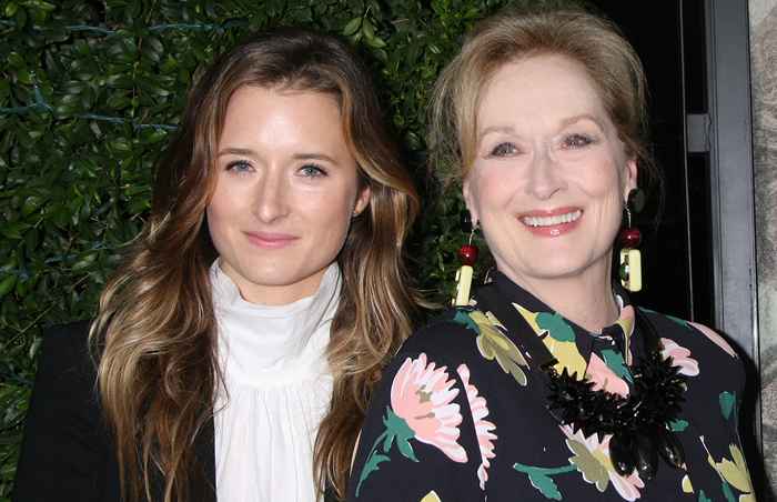 Ver la hija de Meryl Streep Grace Gummer con su vestido de novia