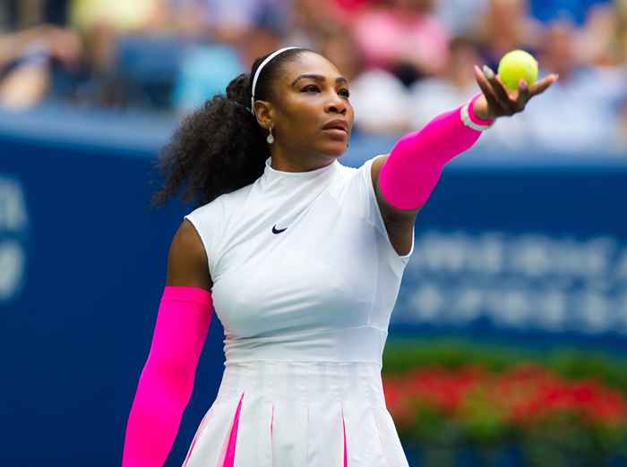 Ver la hija de Serena Williams recrea una mini versión de su traje de tenis