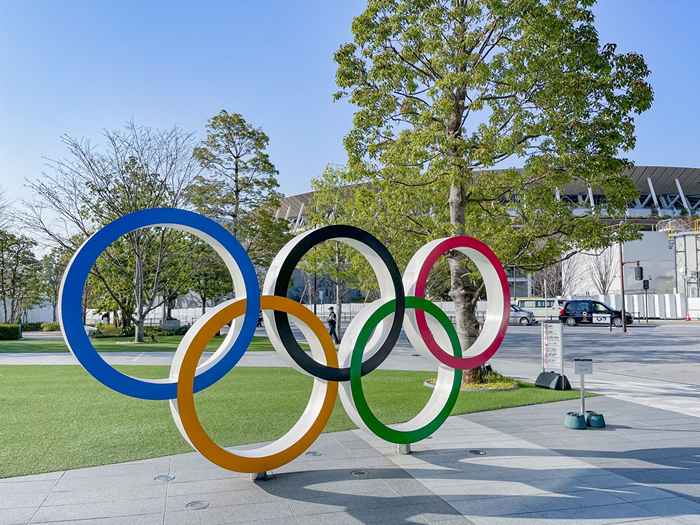 Guarda i bizzarri letti che gli atleti olimpici sono costretti a dormire