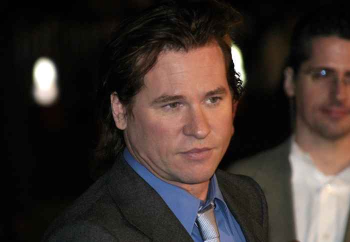 Vedi il figlio e la figlia di Val Kilmer, che ora sono anche attori