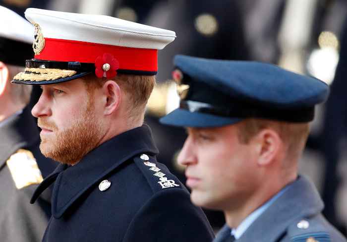 Die Königin wird Prinz Harry nicht seine Militärtitel zurückgeben, sagen Insider