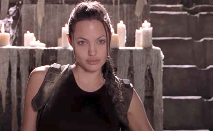 O pior filme de Angelina Jolie de todos os tempos, de acordo com os críticos