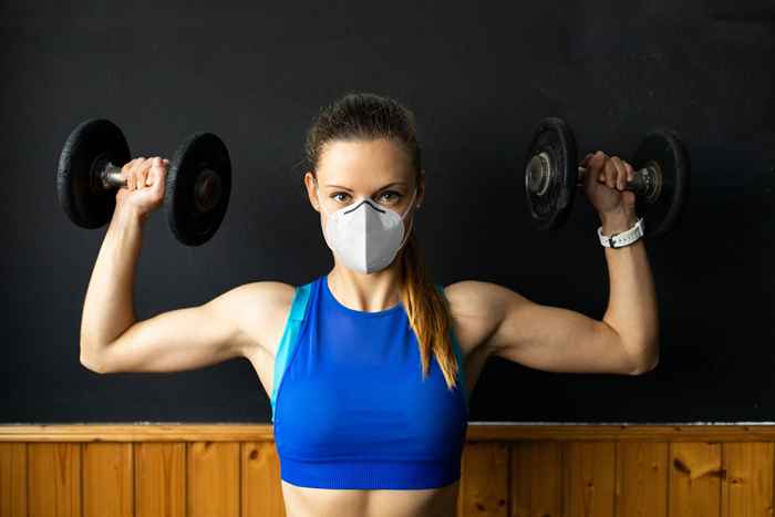 Este es el peor lugar absoluto para ir a tu gimnasio durante el coronavirus