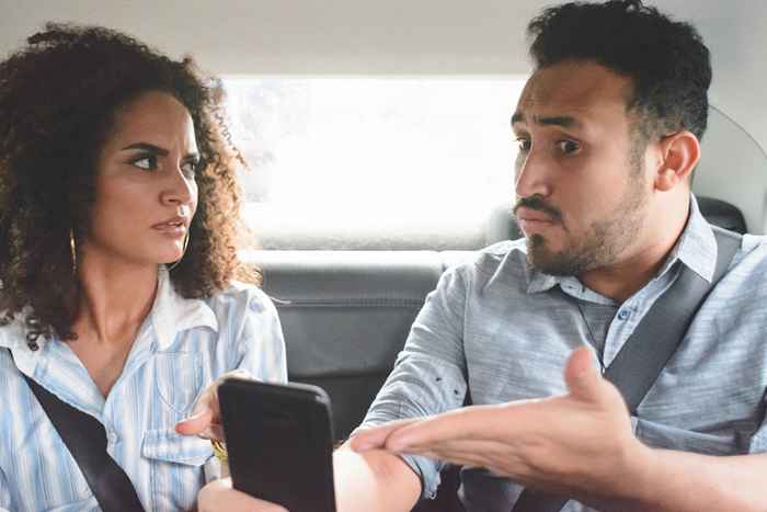 Questa è l'età in cui è molto probabile che la gelosia rovini la tua relazione