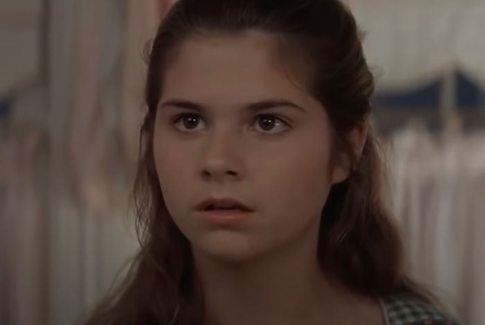 Isso. Doubtfire Kid, deixe Hollywood há 20 anos. Veja Lisa Jakub agora.