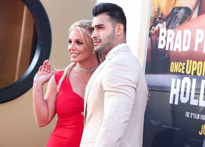 Pourquoi les fans de Britney Spears pétitionnent le Congrès pour sa liberté