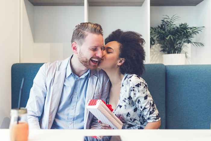 15 Valentinstagsgeschenke, die Ihre Frau im Jahr 2020 lieben wird