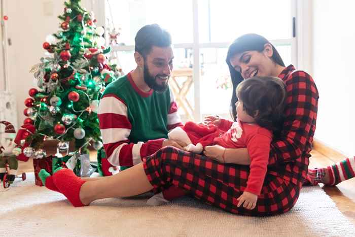 17 adorables conjuntos de pijamas navideñas a toda la familia le encantará