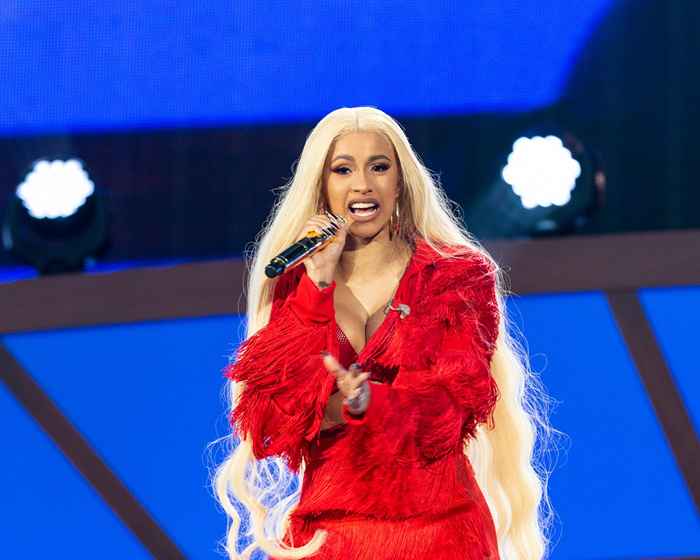 Cardi B przynosi WAP do dzikiej nowej linii produktów