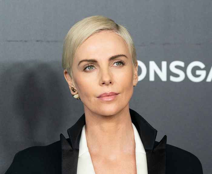 Charlize Theron recibió el cambio de imagen más divertido de su hija