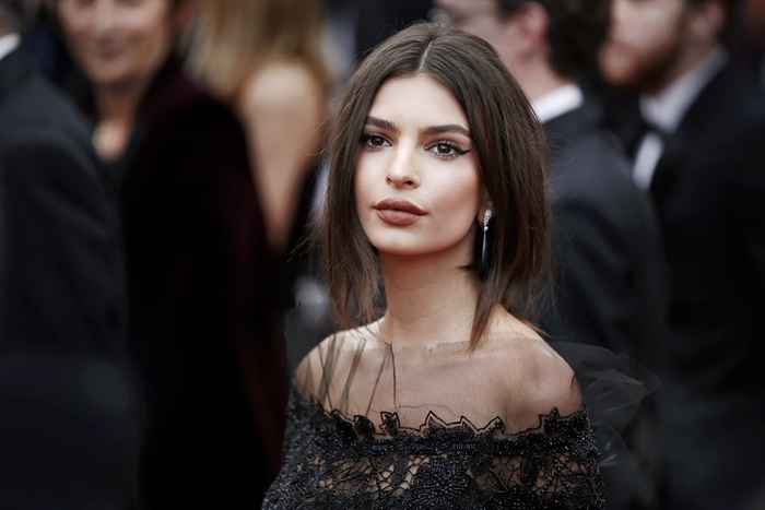 Emily Ratajkowski właśnie ogłosiła swoją ciążę w najbardziej kreatywny sposób