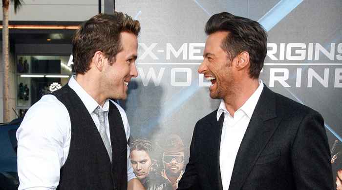 Hugh Jackman innlegg Dorky Ryan Reynolds Throwback -foto til bursdagen hans