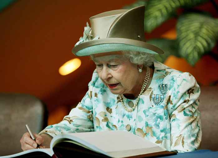 La reine Elizabeth n'a permis qu'une seule personne à lire son journal secret