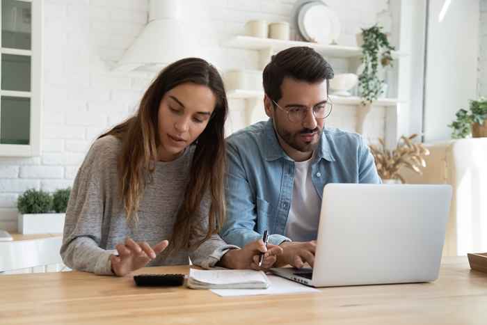 Quanto mais dinheiro você gasta nisso, maior a probabilidade de se divorciar