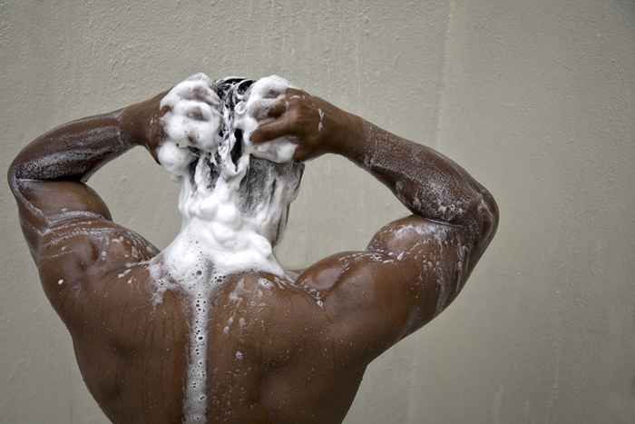 La seule partie du corps que vous ne devriez pas laver dans la douche, disent les médecins